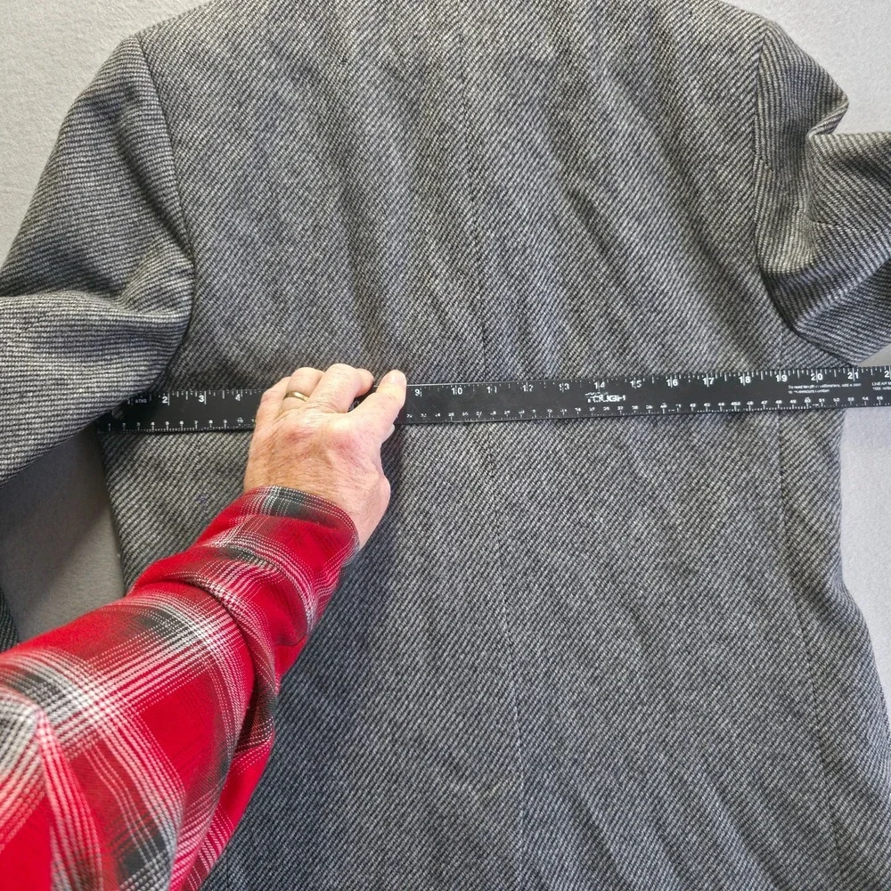 Men's Gray Overcoat‎ Tailored by Burleigh Size 38